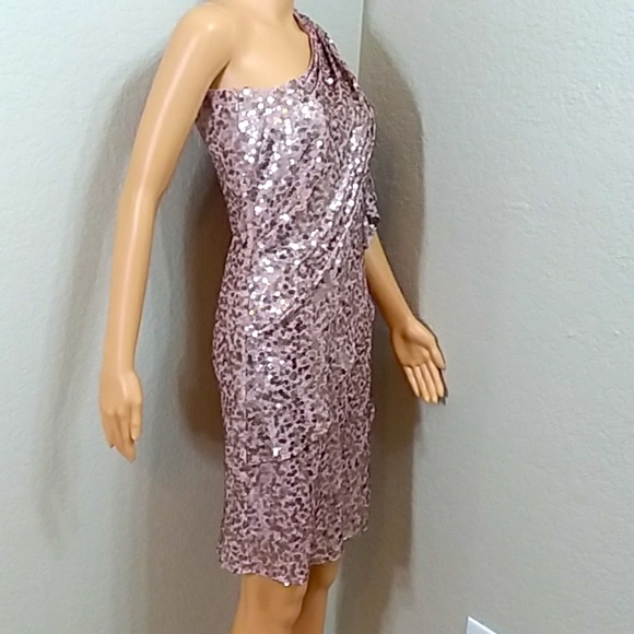 Badgley Mischka Collection Half Shoulder Dress - Picture 5 of 8